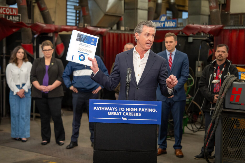 Job hunting is awful. California believes its ‘Career Passport’ can change that