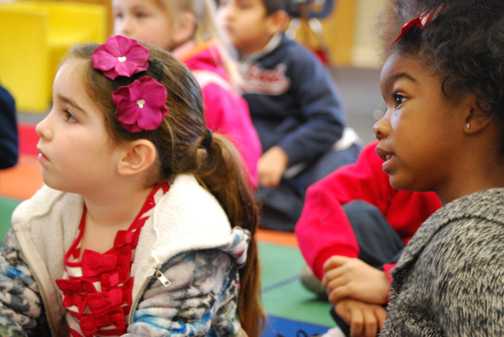 California TK-12 enrollment ticks down, while number of homeless and poor students rises