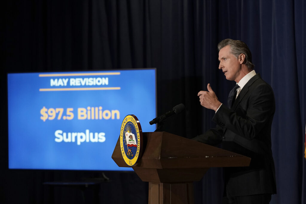 Expanding Cal Grants? Tight state budget makes it unlikely this year