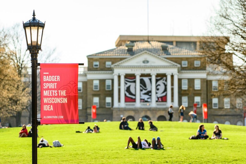 Start your economics career at University of Wisconsin