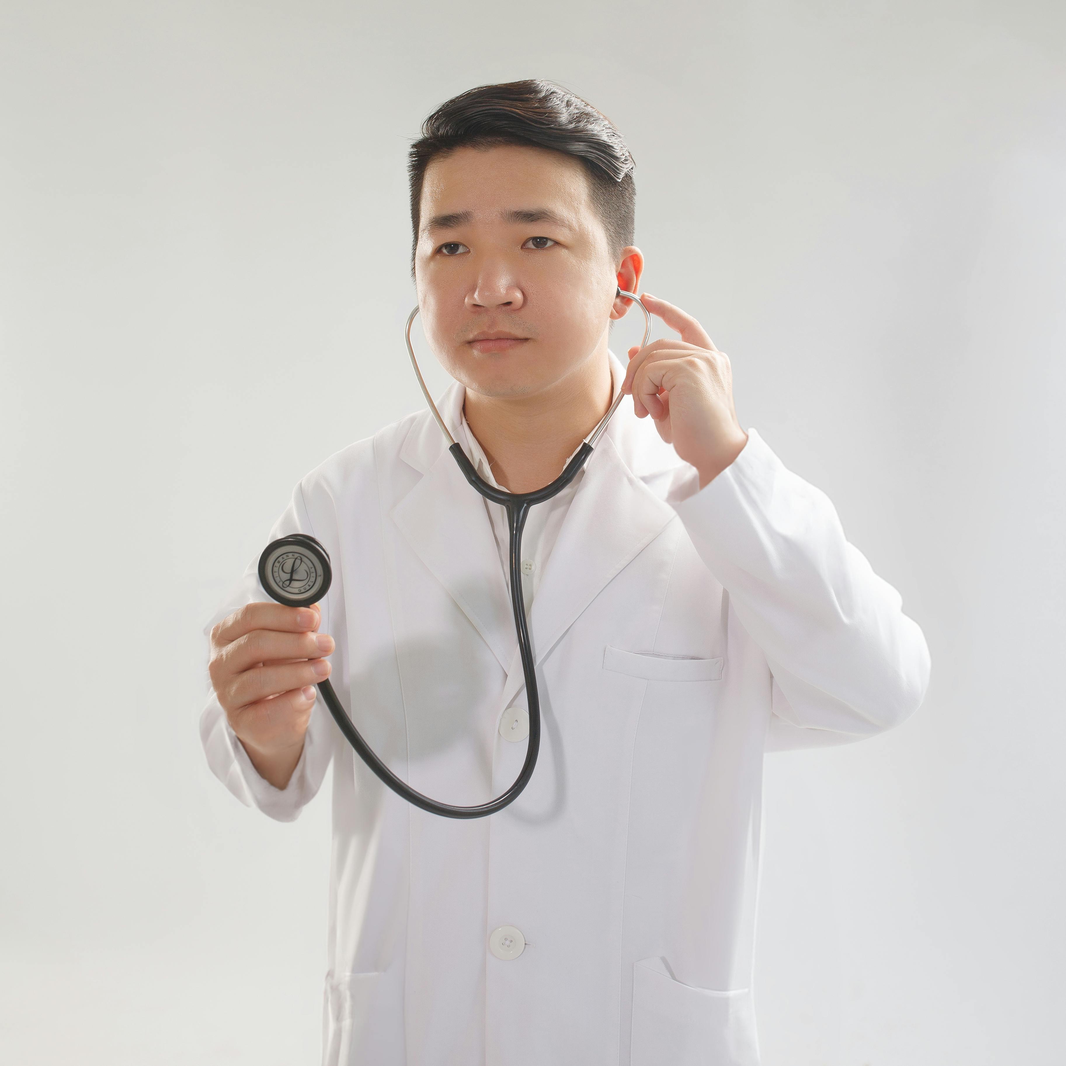 Health emergencies while studying abroad: What to do and who to call