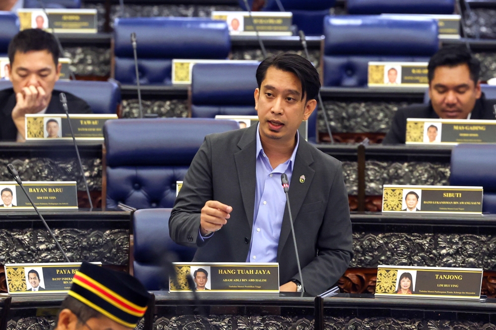 Putrajaya eyes extending free PTPTN education initiative to state-owned private universities