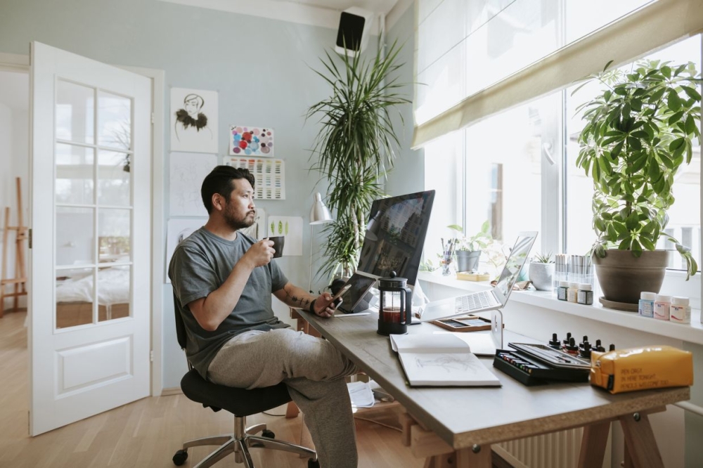 WFH trims travel expenses yet raises home power bills, says expert