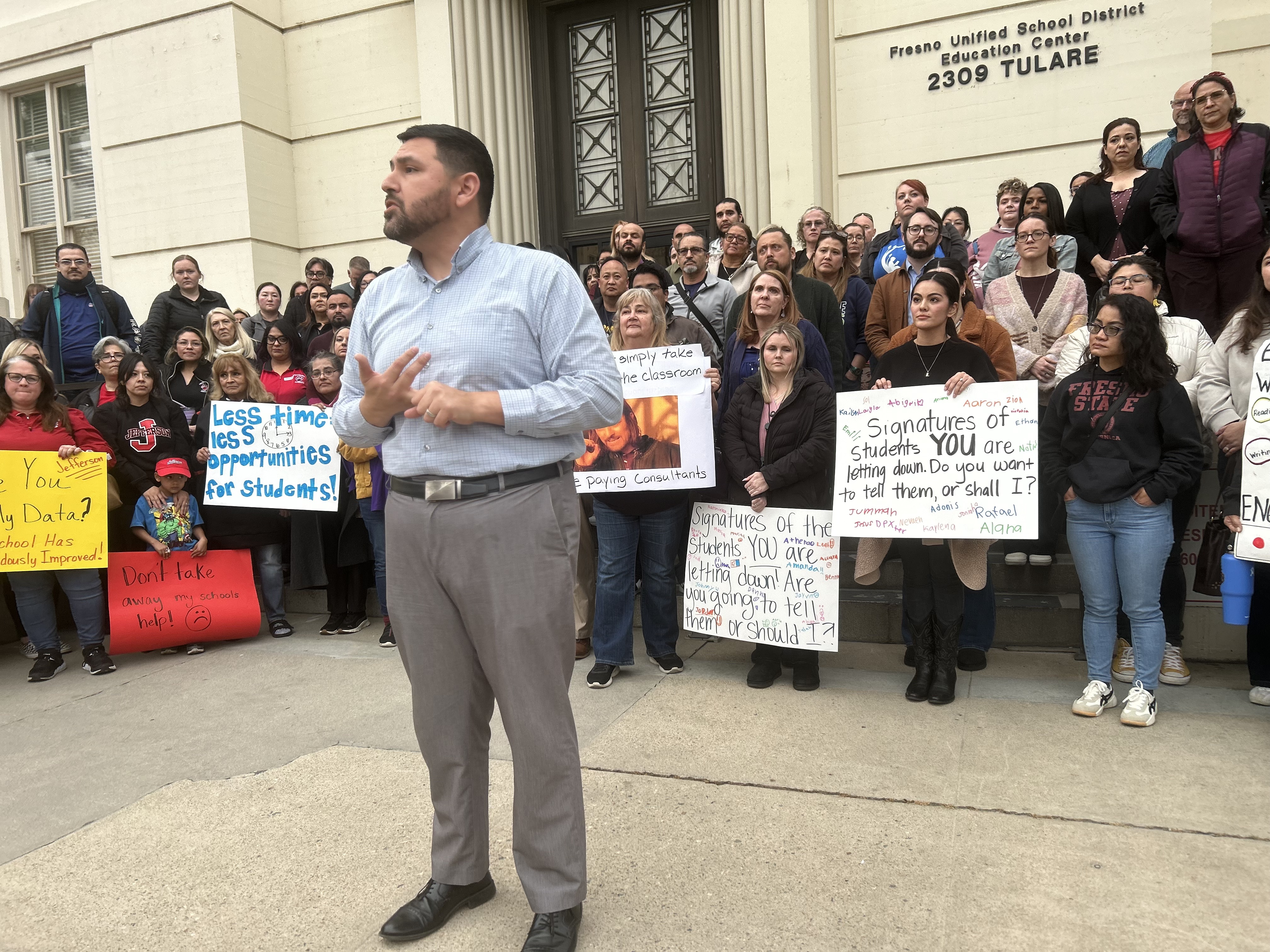 Fresno Unified to balance the budget with classroom, other staff cuts
