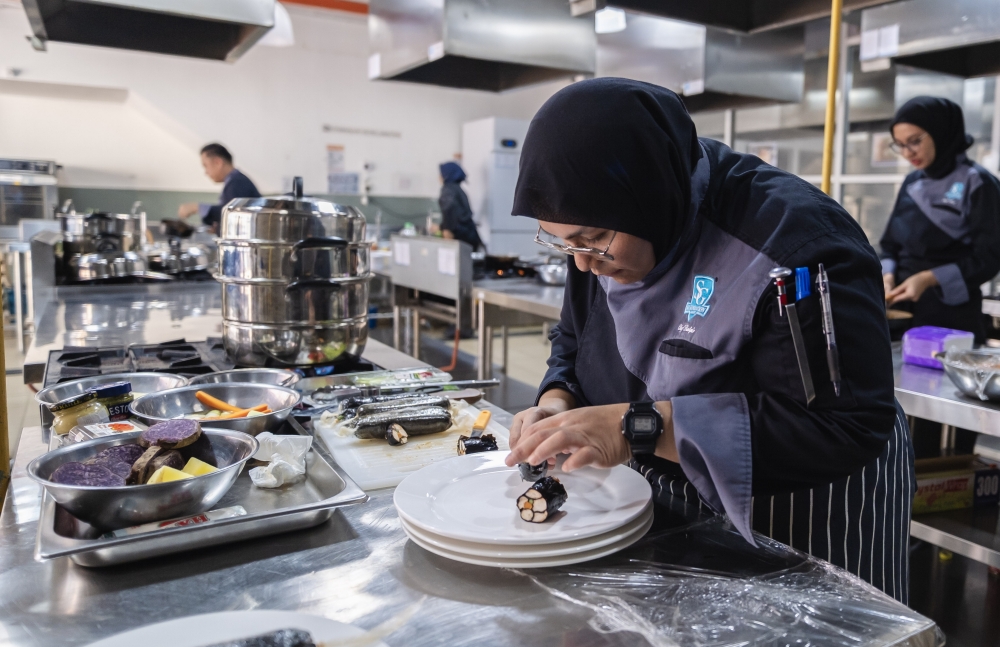 Zahid calls for separate accreditation body to oversee TVET sector