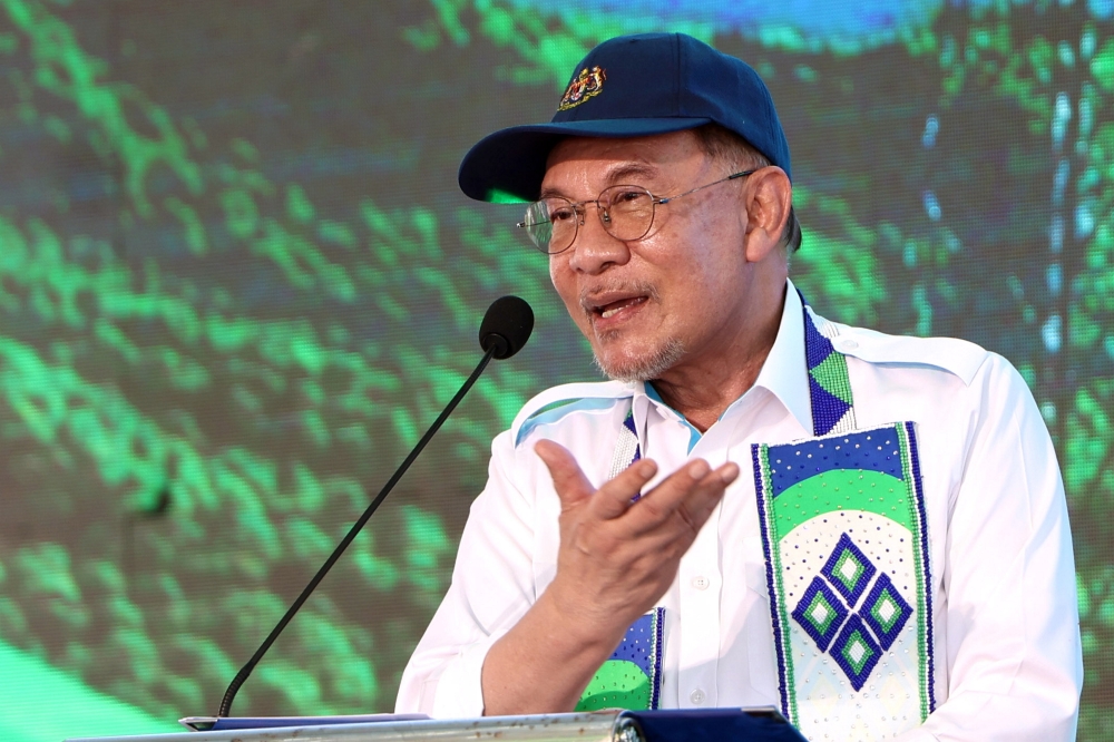 Anwar says Sabah power grid project will bring development to interior regions