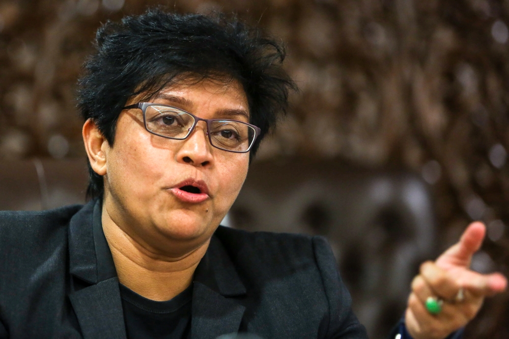 Azalina sets out seven reforms to separate powers and tighten Public Prosecutor accountability
