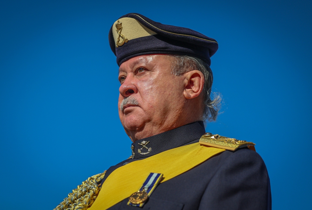 King urges modernisation of Malaysian Armed Forces with technology-driven defence assets